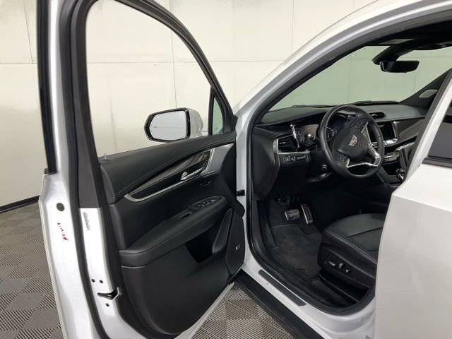 Certified 2023 Cadillac XT6 Sport w/ Technology Package image 22