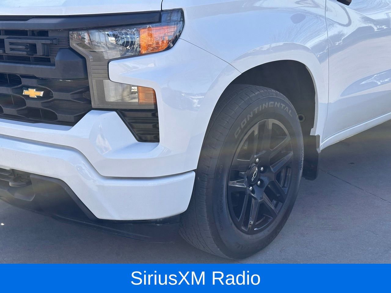 Used 2023 Chevrolet Silverado 1500 Custom image 9