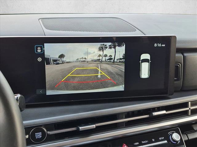 Used 2025 Hyundai Santa Fe SEL FWD image 12