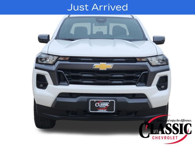 Used 2024 Chevrolet Colorado LT w/ LT Convenience Package II AWD/4WD image 15
