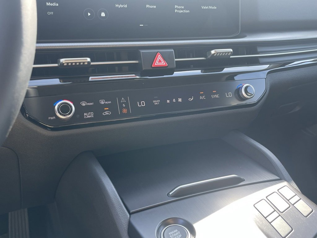 New 2026 Kia Sportage LX image 15