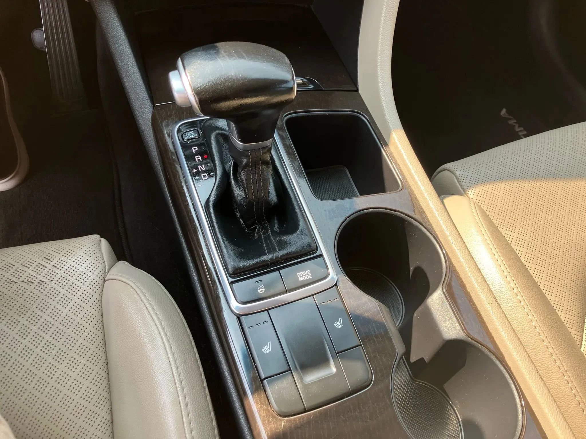 Used 2016 Kia Optima EX image 16