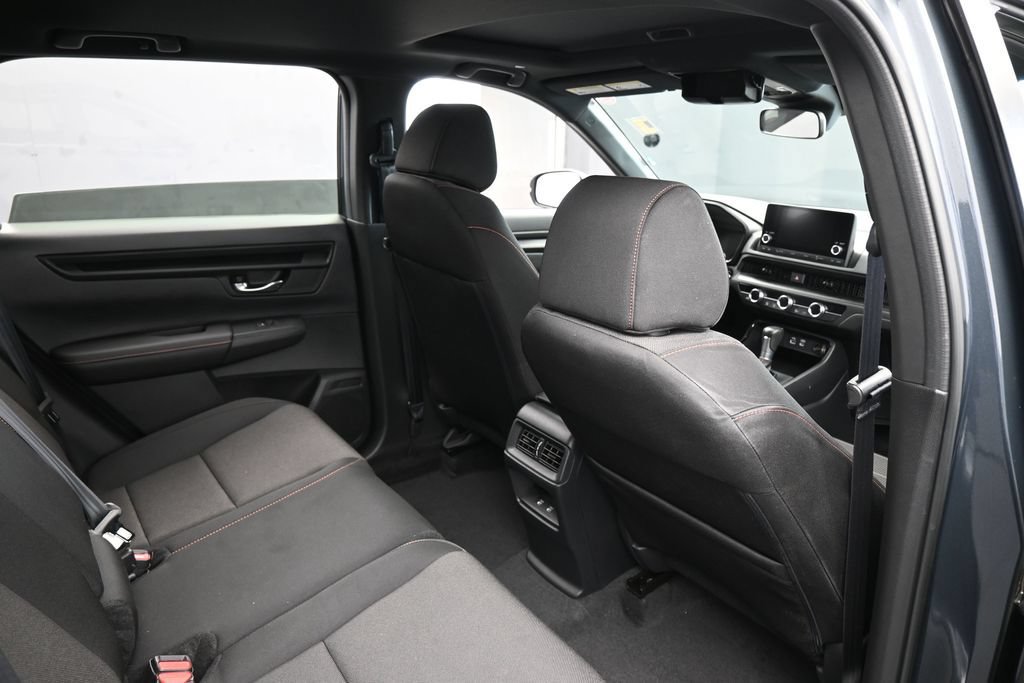 Used 2025 Honda CR-V Sport image 45
