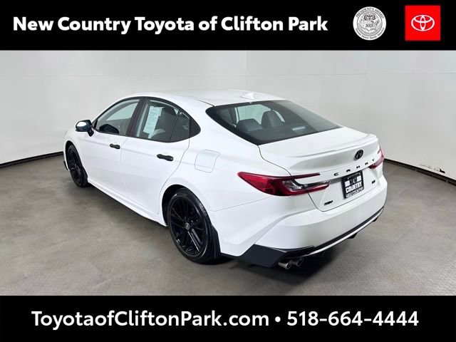 Certified 2025 Toyota Camry SE image 5