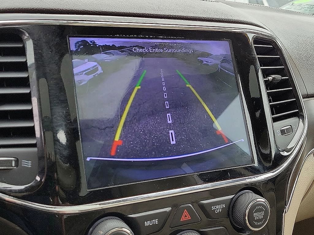 Used 2019 Jeep Grand Cherokee Overland image 22