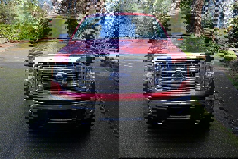 Used 2013 Ford F150 XLT w/ Luxury Equipment Group image 10