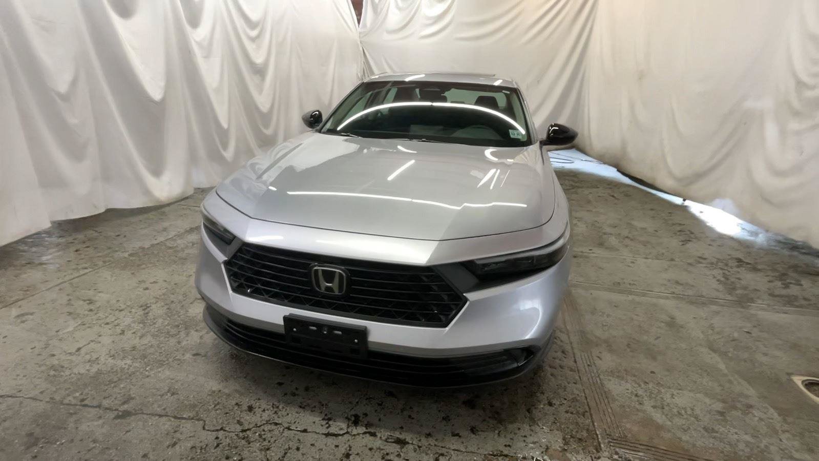 Certified 2025 Honda Accord SE image 13