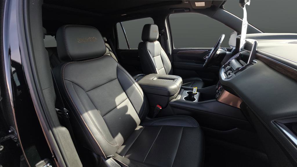 Used 2022 Chevrolet Tahoe High Country AWD/4WD image 27