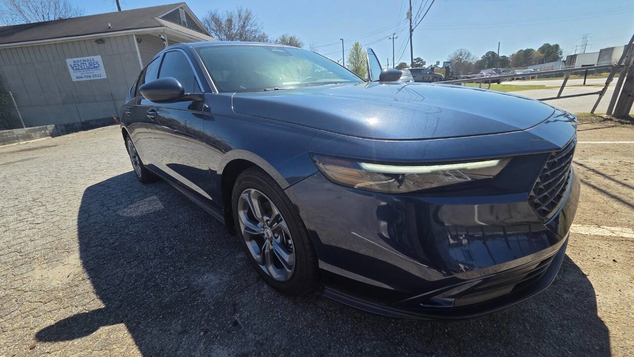 Used 2024 Honda Accord EX image 4