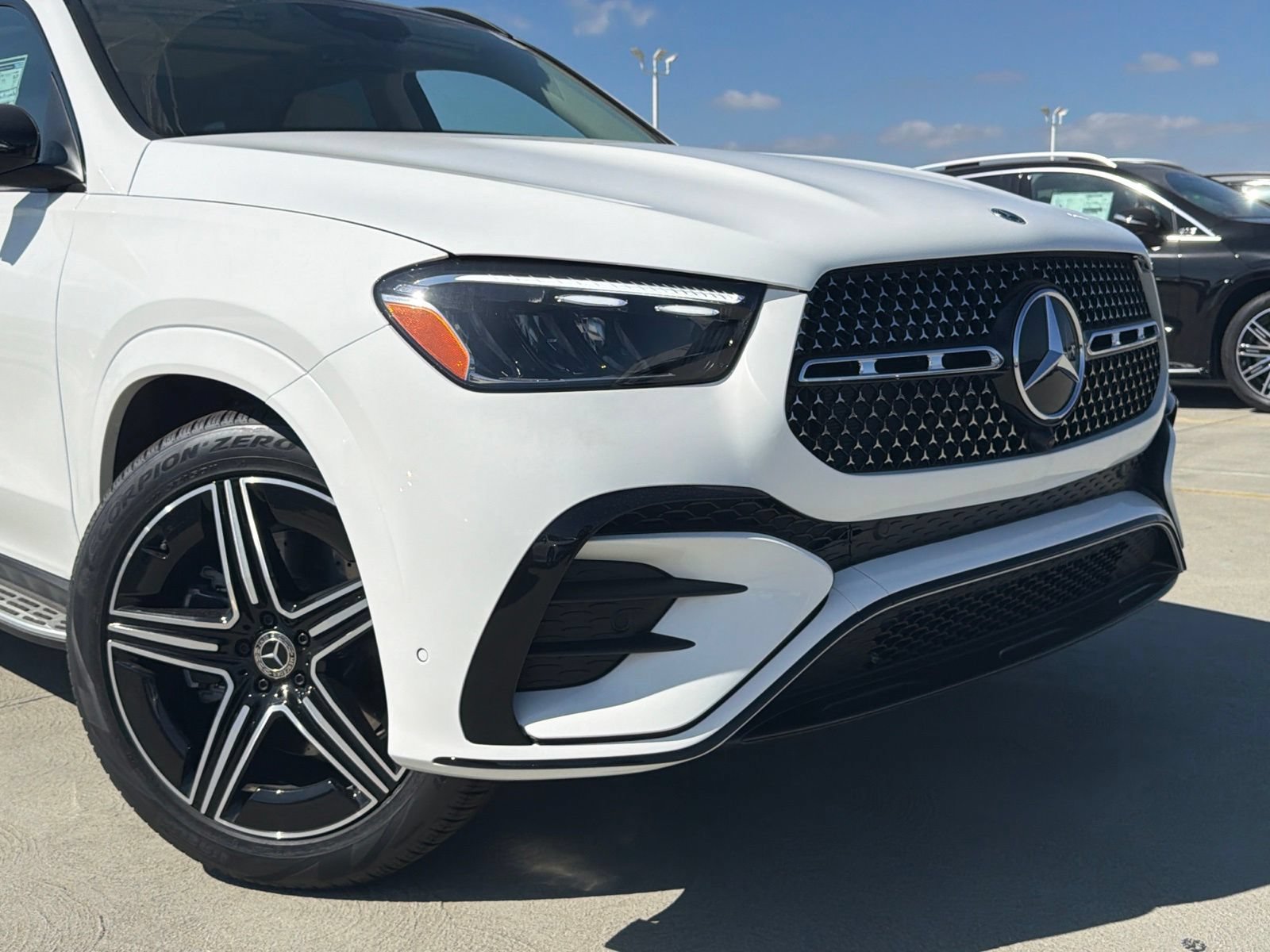 New 2026 Mercedes-Benz GLE 450 4MATIC image 3