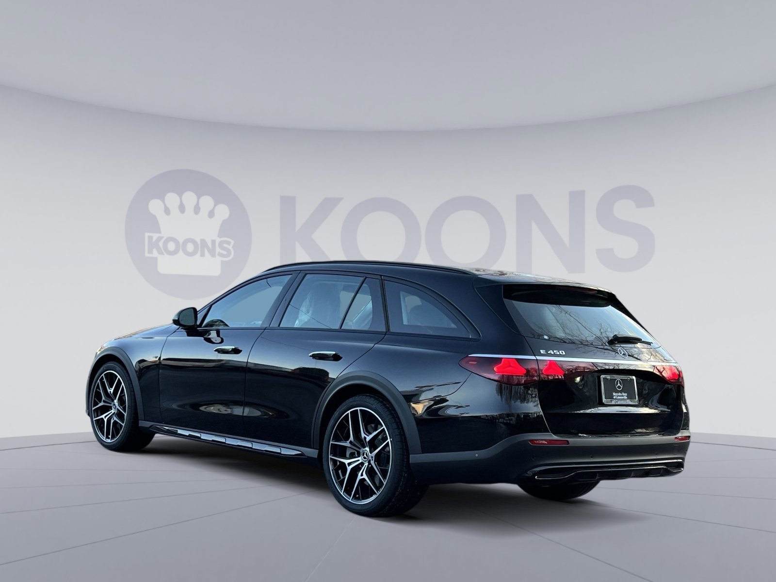 New 2026 Mercedes-Benz E 450 4MATIC All-Terrain Wagon image 4