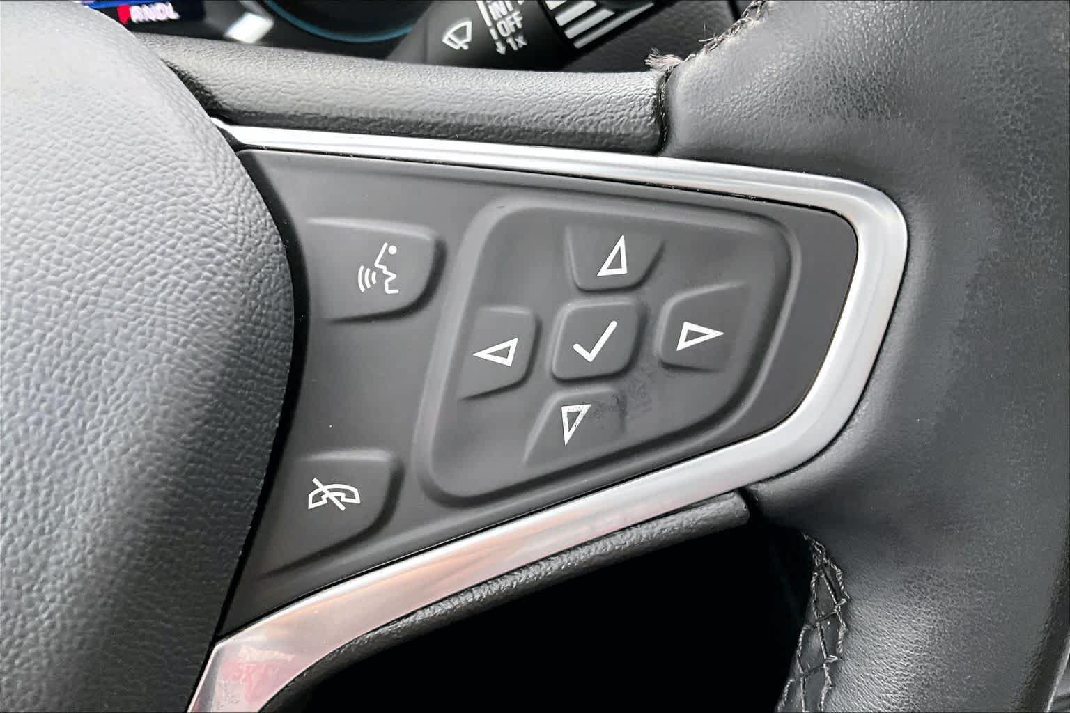 Used 2023 Chevrolet Equinox LT FWD image 21