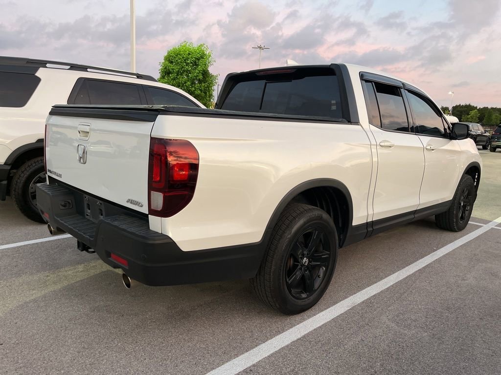 Certified 2022 Honda Ridgeline Black Edition image 3
