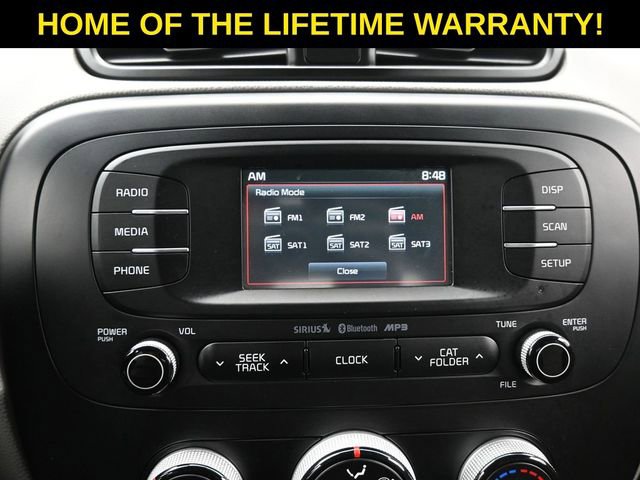 Used 2016 Kia Soul + image 23