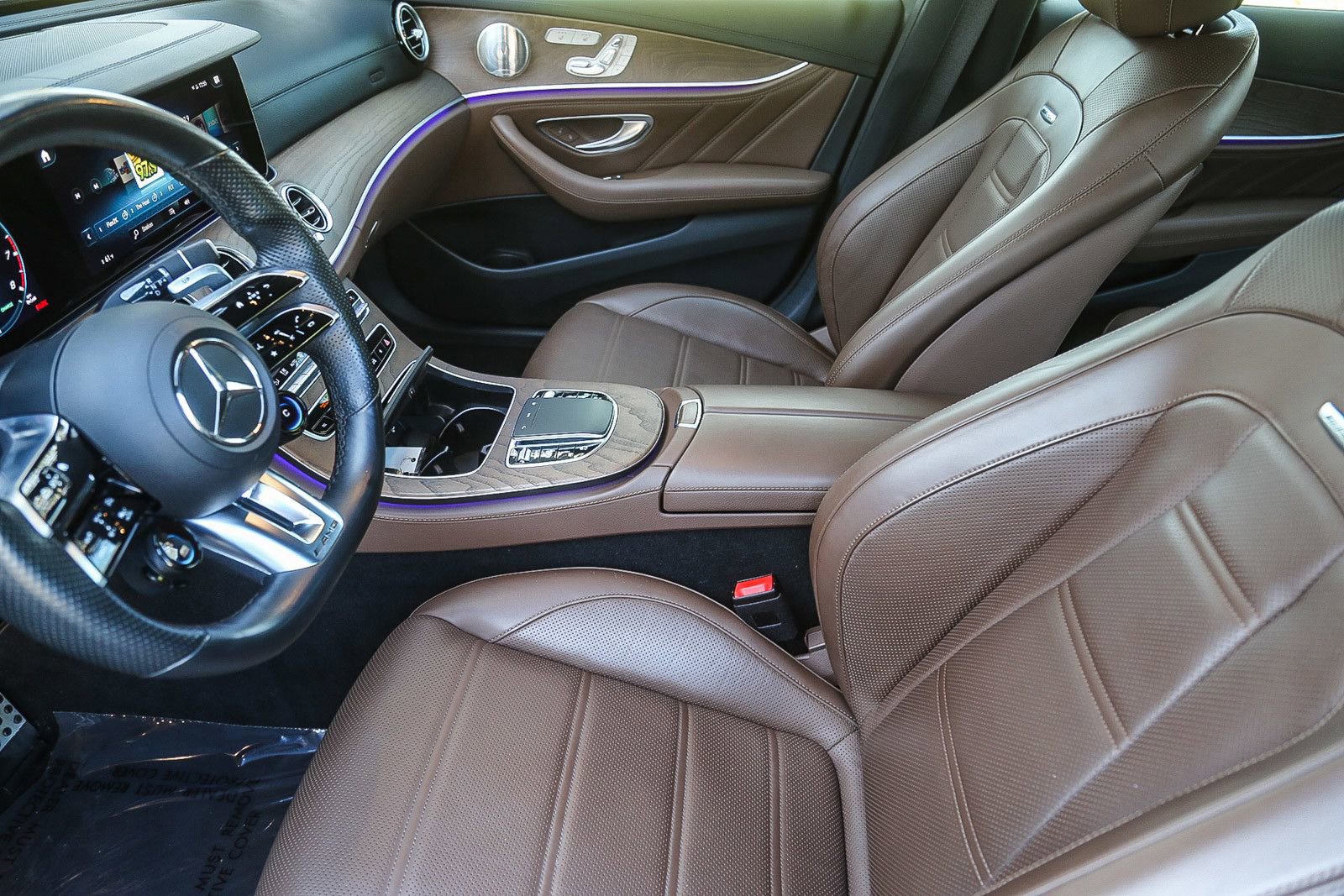 Certified 2022 Mercedes-Benz E 53 AMG 4MATIC Sedan w/ Driver Assistance Package image 17