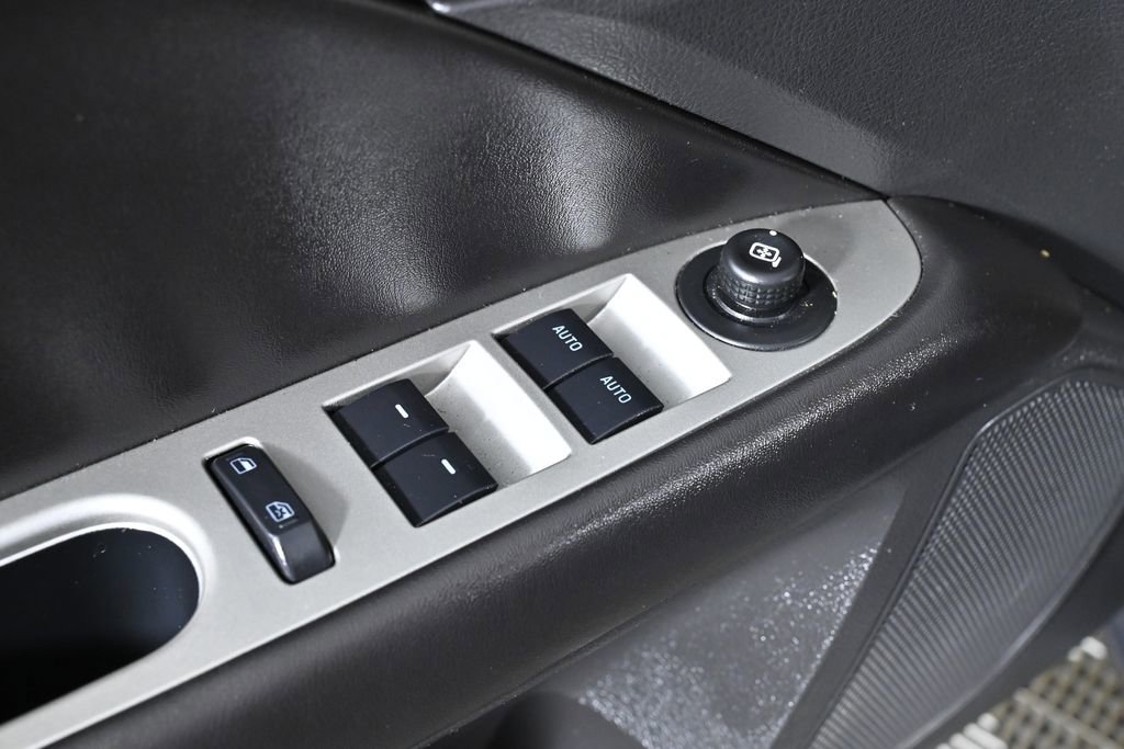Used 2012 Ford Fusion SEL image 19