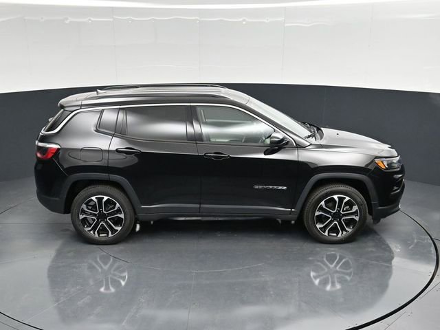 Certified 2022 Jeep Compass Limited AWD/4WD image 55