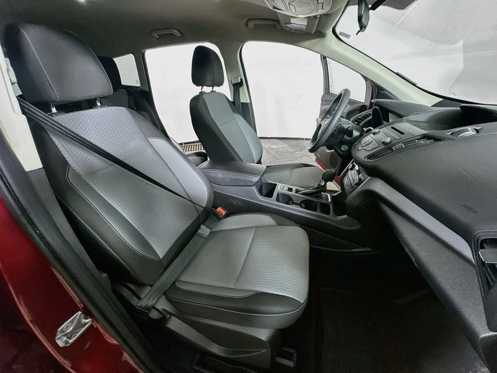 Used 2017 Ford Escape SE AWD/4WD image 12