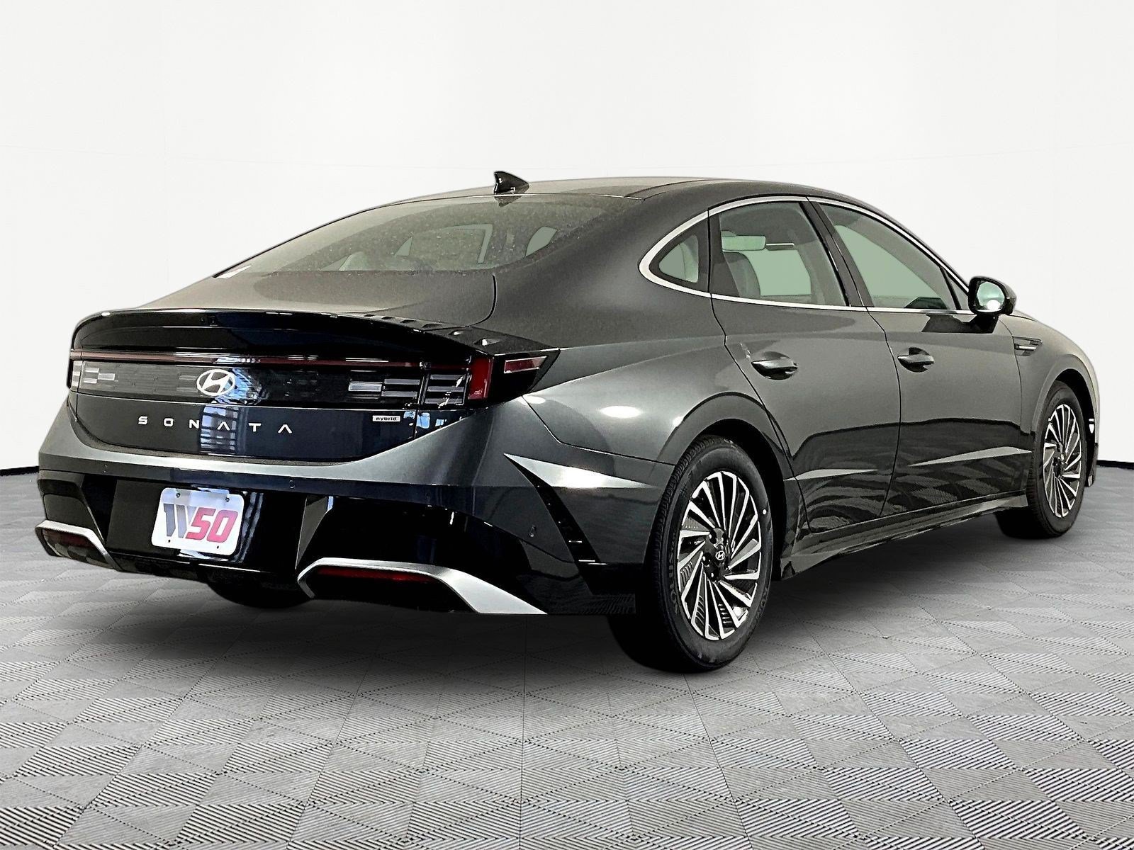 New 2026 Hyundai Sonata Limited FWD image 7