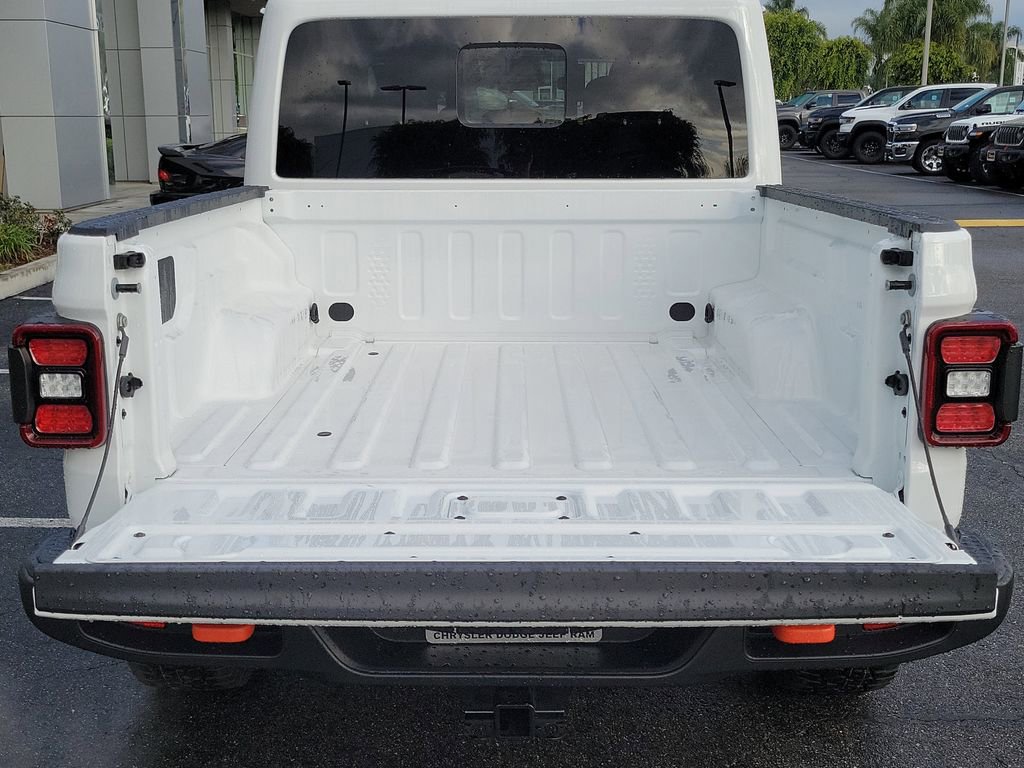 New 2026 Jeep Gladiator Mojave AWD/4WD image 15