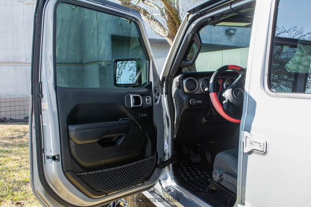 Used 2018 Jeep Wrangler Unlimited Sport S image 22