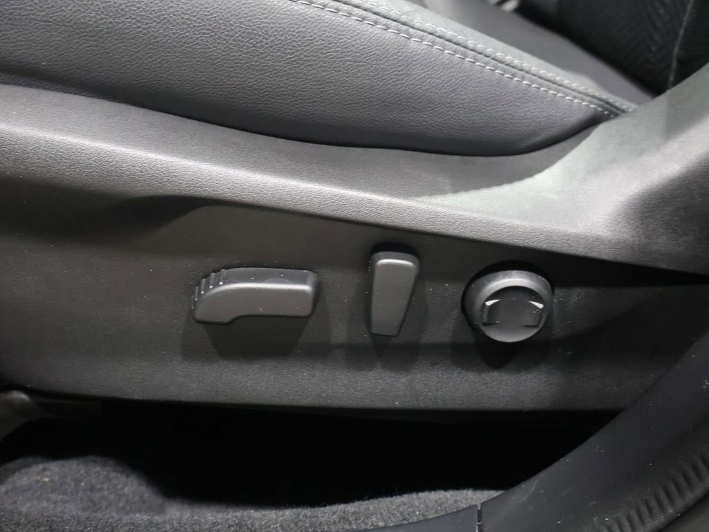 Used 2021 Subaru Forester Premium image 12