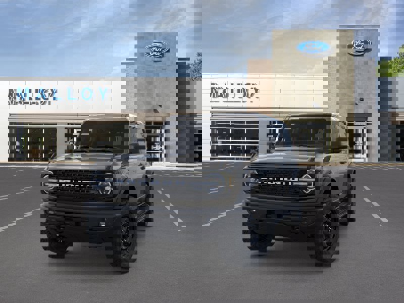 New 2026 Ford Bronco Outer Banks image 2