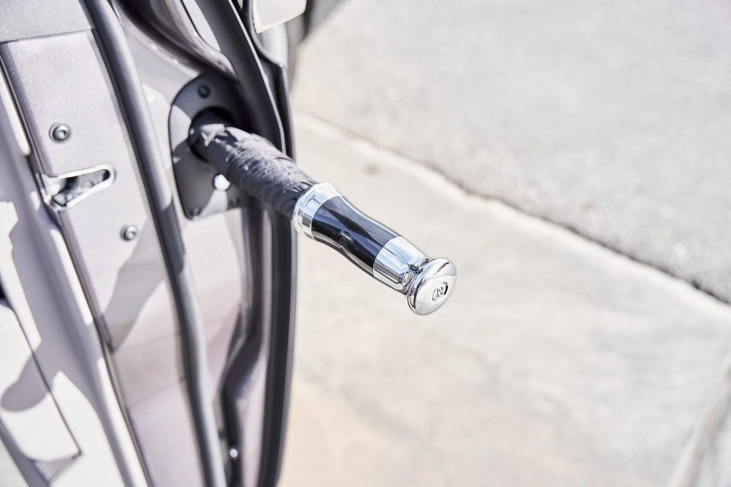 Used 2025 Rolls-Royce Phantom Sedan RWD image 30