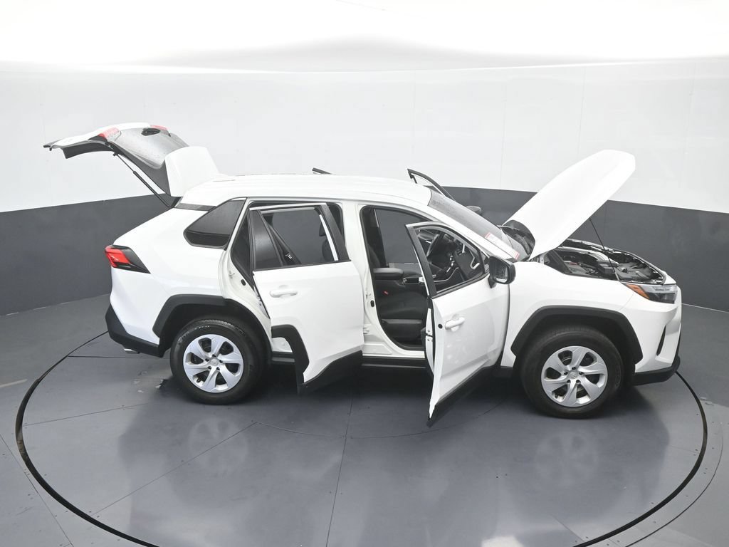 Used 2025 Toyota RAV4 LE AWD/4WD image 65