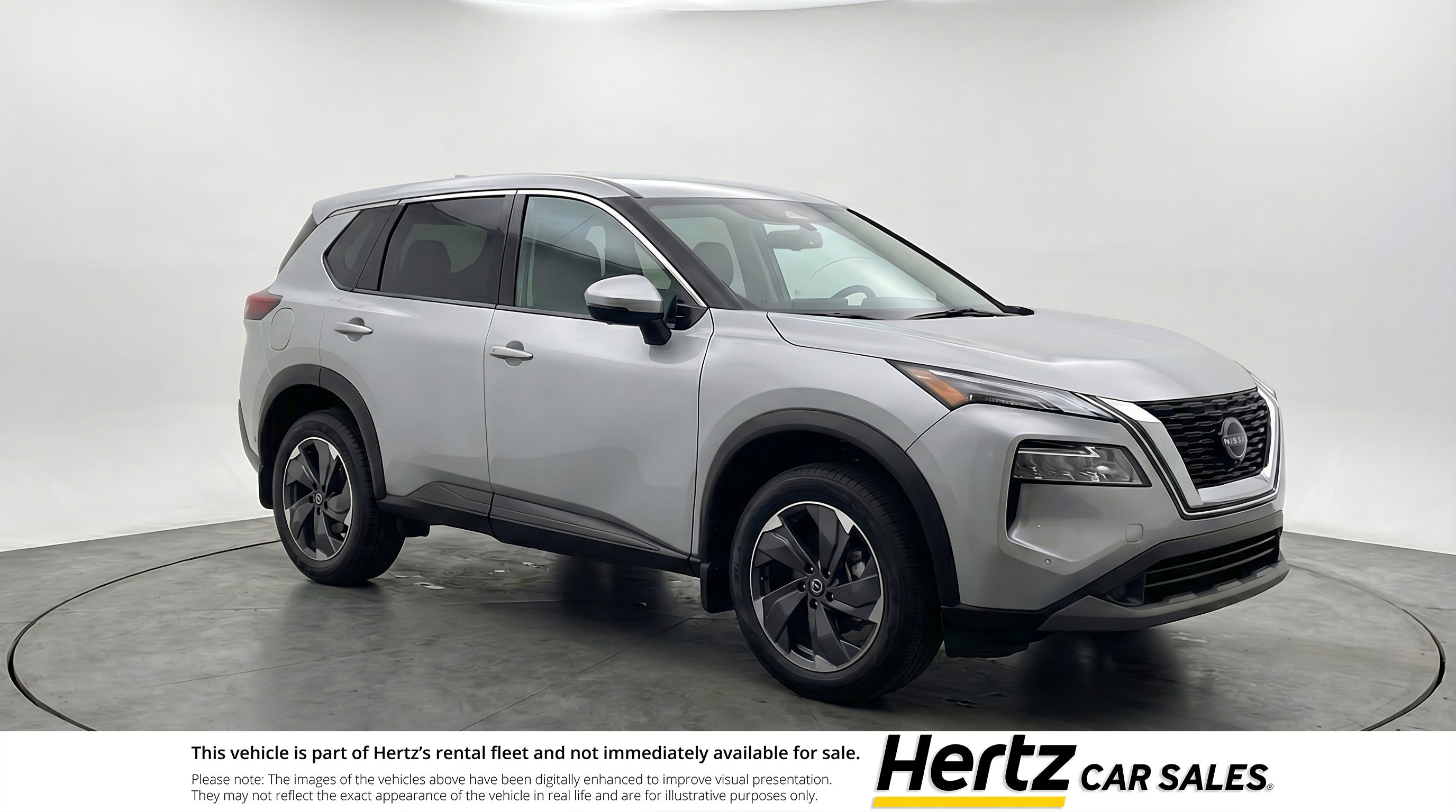 Used 2025 Nissan Rogue SV AWD/4WD image 1