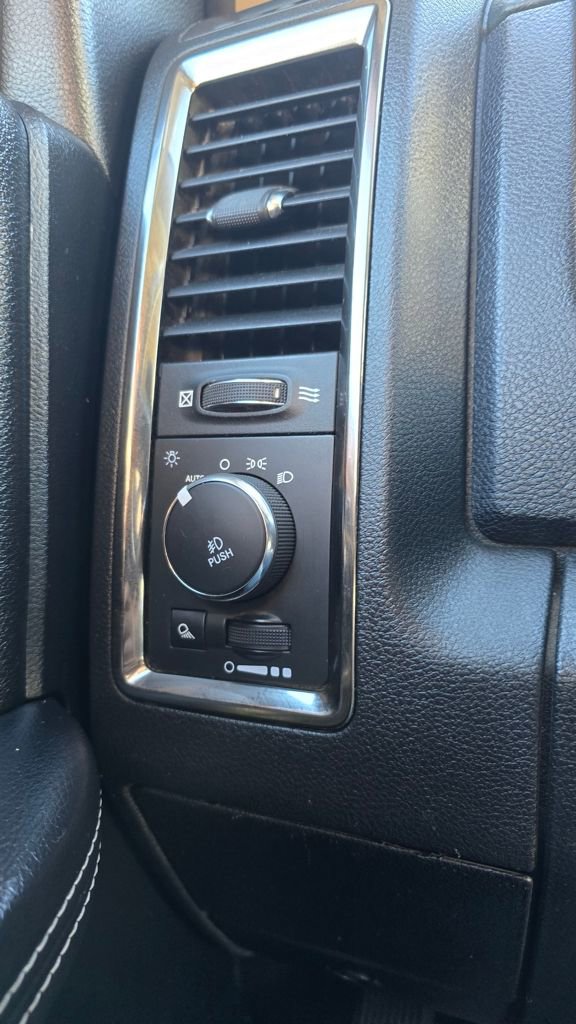 Used 2015 RAM 1500 Sport image 19