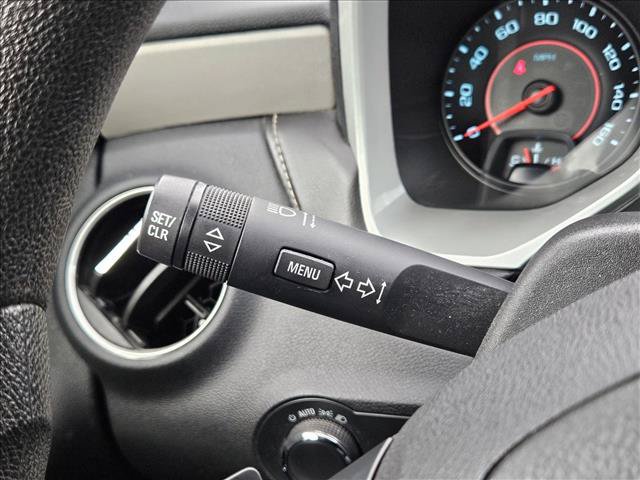 Used 2015 Chevrolet Camaro LS RWD image 12