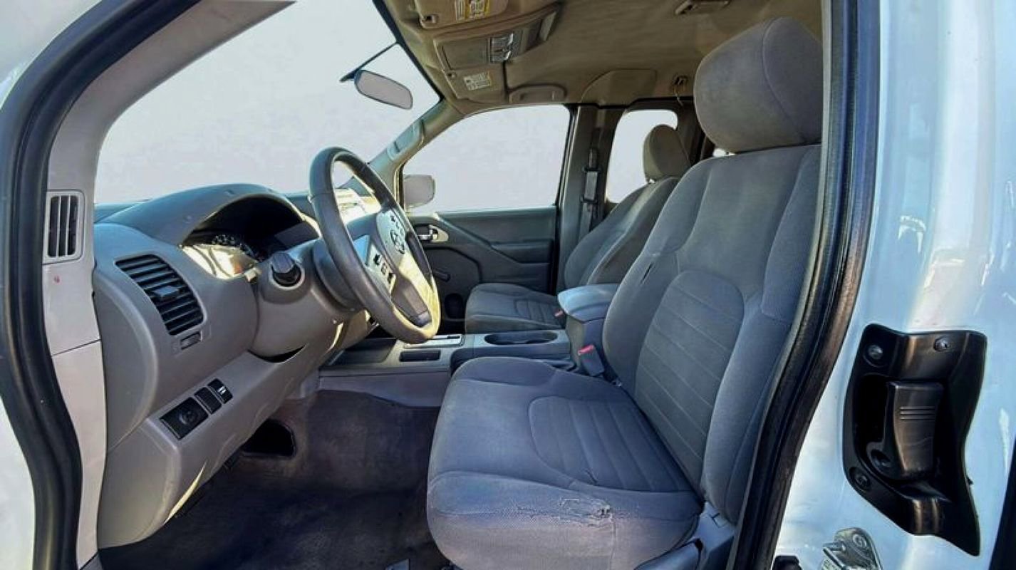 Used 2018 Nissan Frontier S image 15