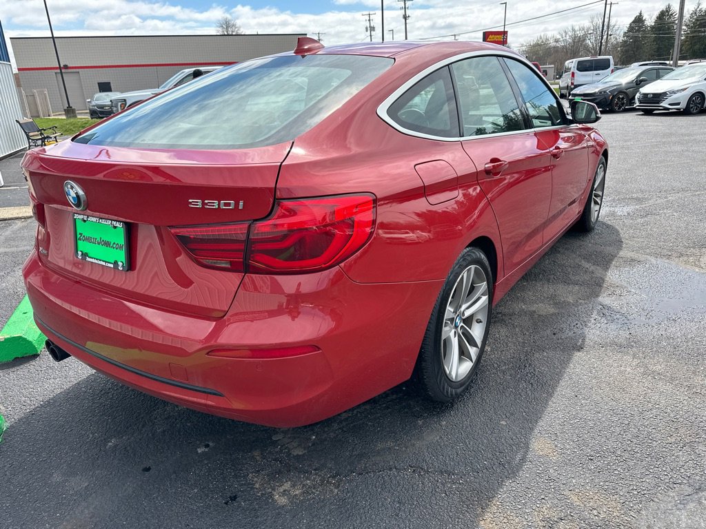 Used 2018 BMW 330i Gran Turismo xDrive AWD/4WD image 8