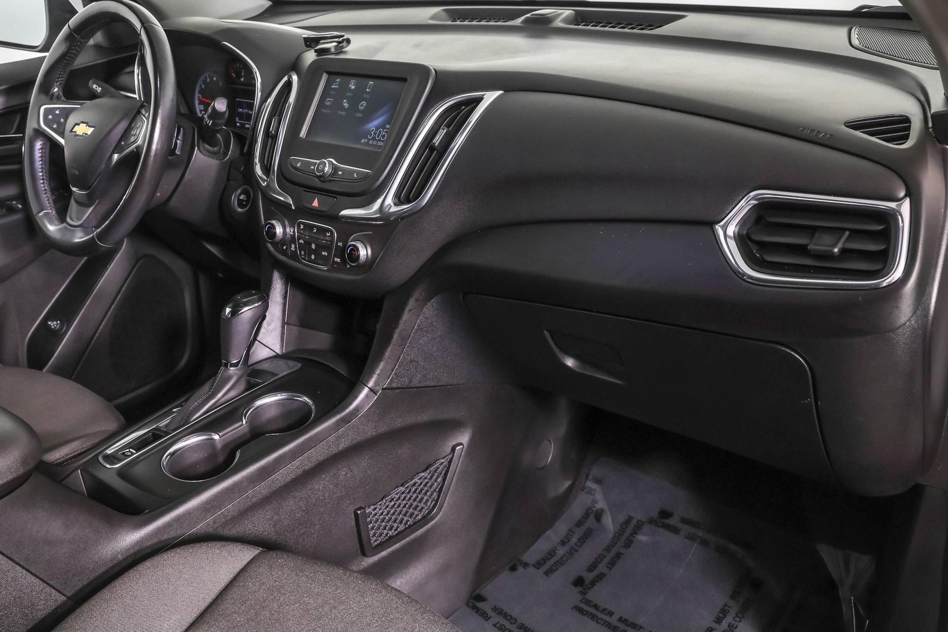 Used 2018 Chevrolet Equinox LT image 45