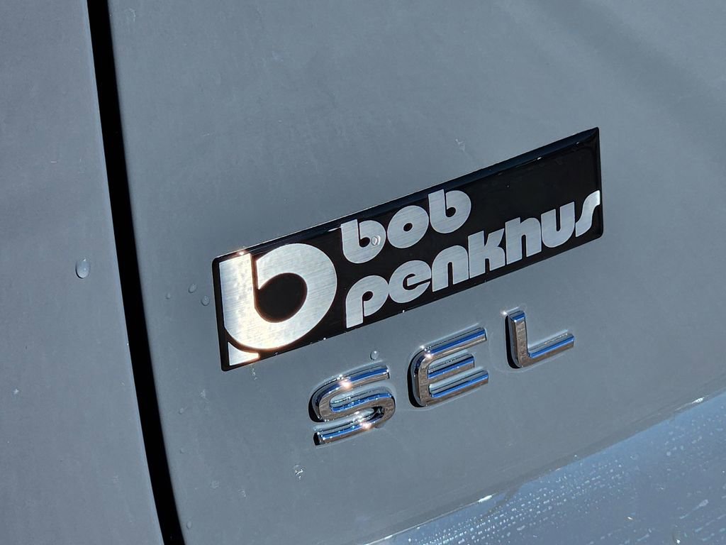 New 2026 Volkswagen Atlas Cross Sport SEL Premium R-Line image 31