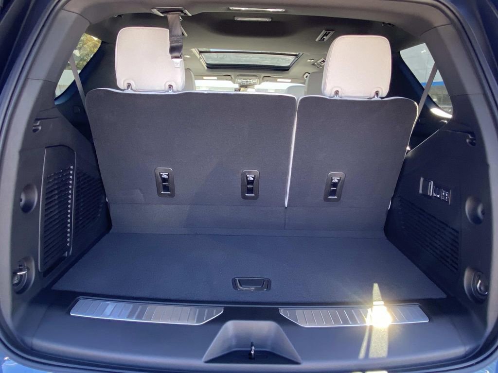 New 2026 Chevrolet Tahoe Premier w/ Sun And Tow Package image 10