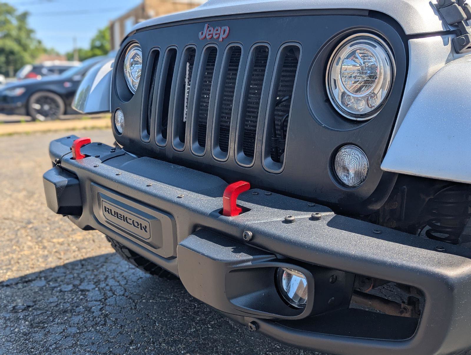Used 2018 Jeep Wrangler Unlimited Rubicon w/ Max Tow Package AWD/4WD image 4