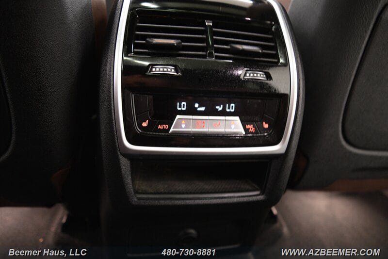 Used 2019 BMW X5 xDrive40i w/ M Sport Package AWD/4WD image 30
