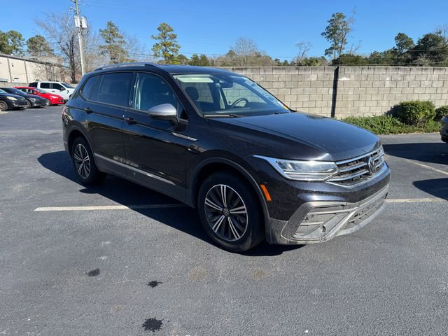 Used 2024 Volkswagen Tiguan SE