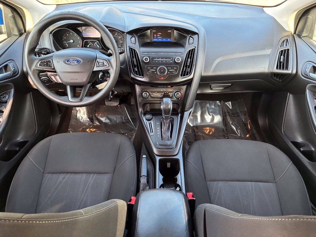 Used 2018 Ford Focus SE FWD image 5