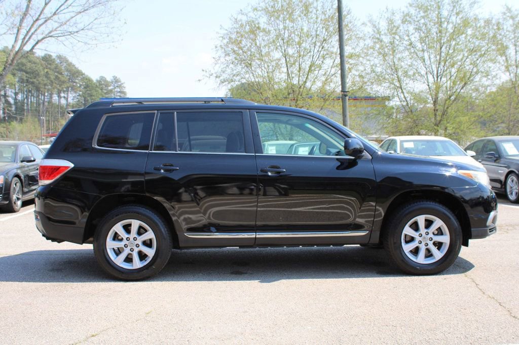 Used 2013 Toyota Highlander SE AWD/4WD image 5