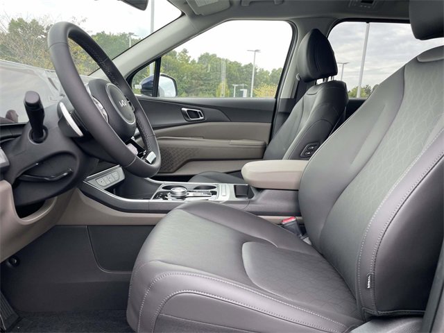 New 2026 Kia Carnival EX image 26