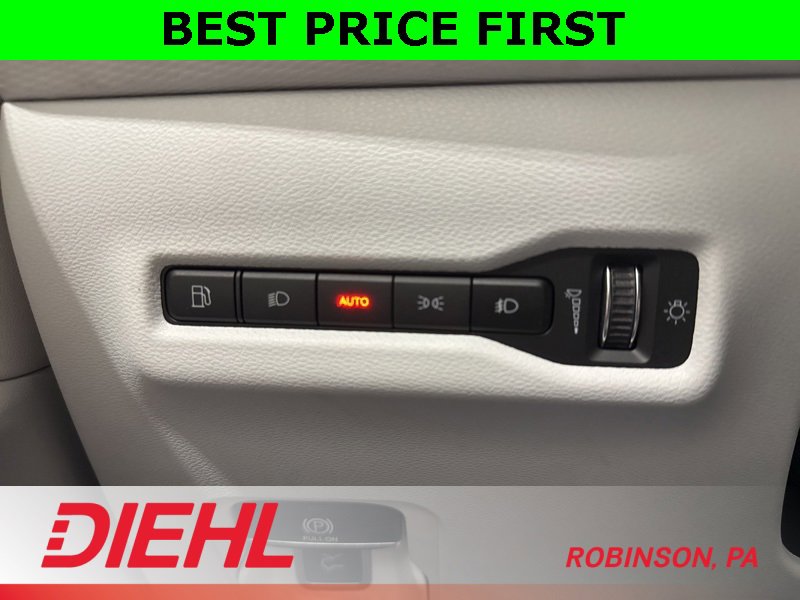 New 2026 Jeep Cherokee Limited image 25