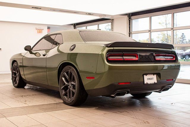 Used 2021 Dodge Challenger R/T w/ Blacktop Package image 8