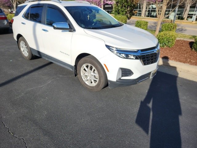 Used 2022 Chevrolet Equinox LT image 2