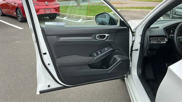 Used 2025 Honda Civic Sport image 8