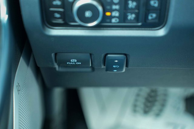 Used 2025 Ford F450 Platinum image 31