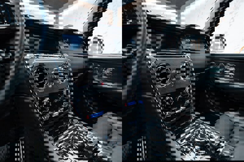 Used 2020 Rolls-Royce Cullinan image 10