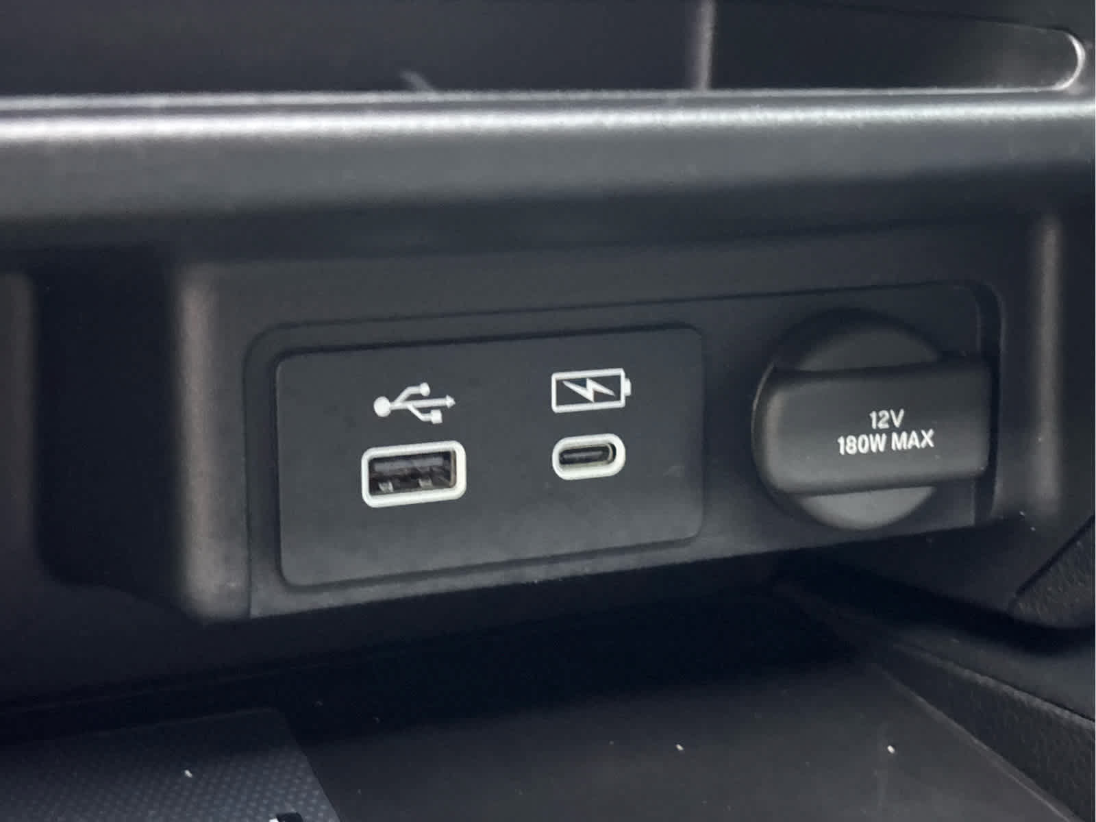 Used 2025 Honda Passport TrailSport image 23